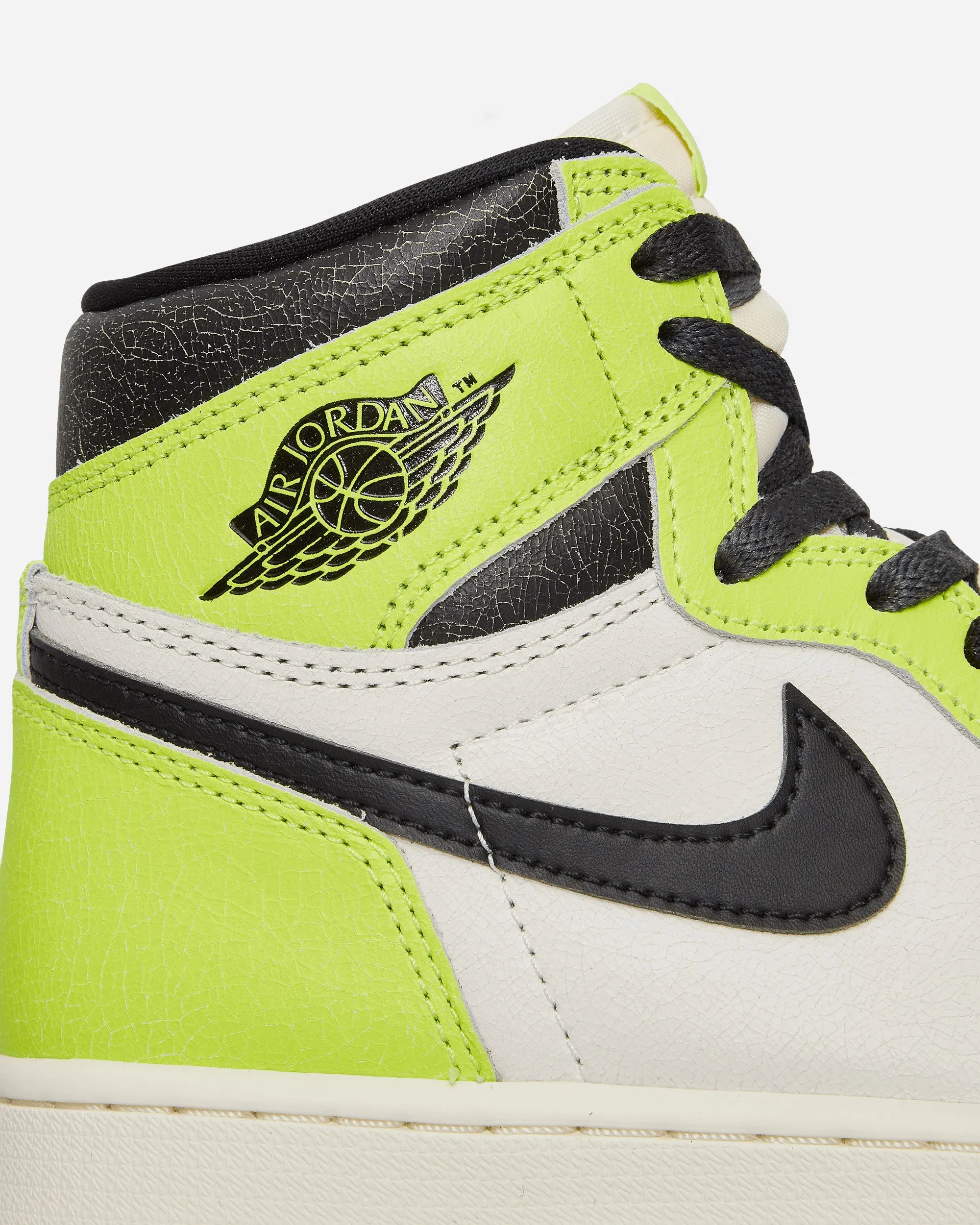 Air Jordan 1 Retro High OG Sneakers Volt