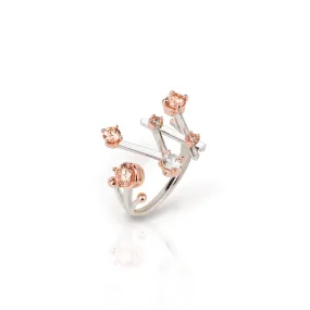 Alphabet W Ring [Champagne/White gems]