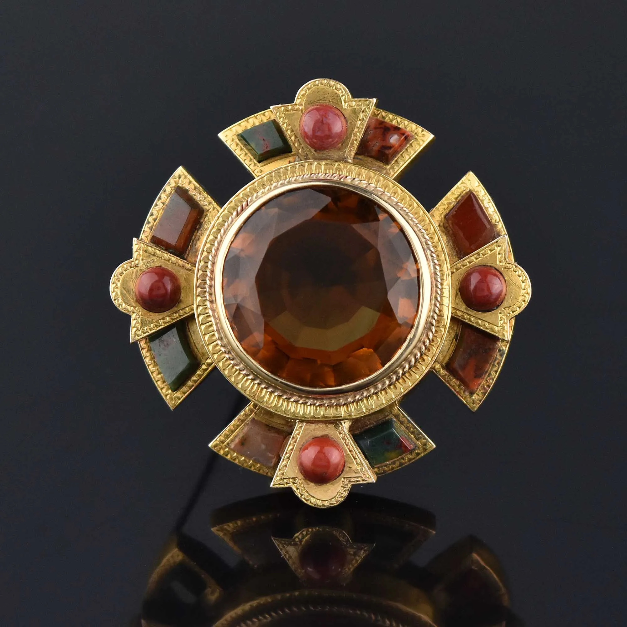 Antique Scottish Agate 20 CTW Citrine Brooch 14K Gold