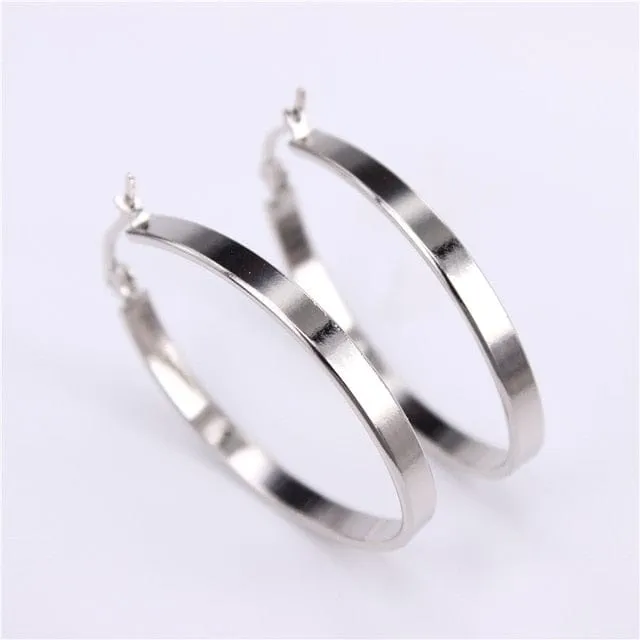 Flat Oval Smooth Hoop Earrings - 2 Colors - 3 Sizes