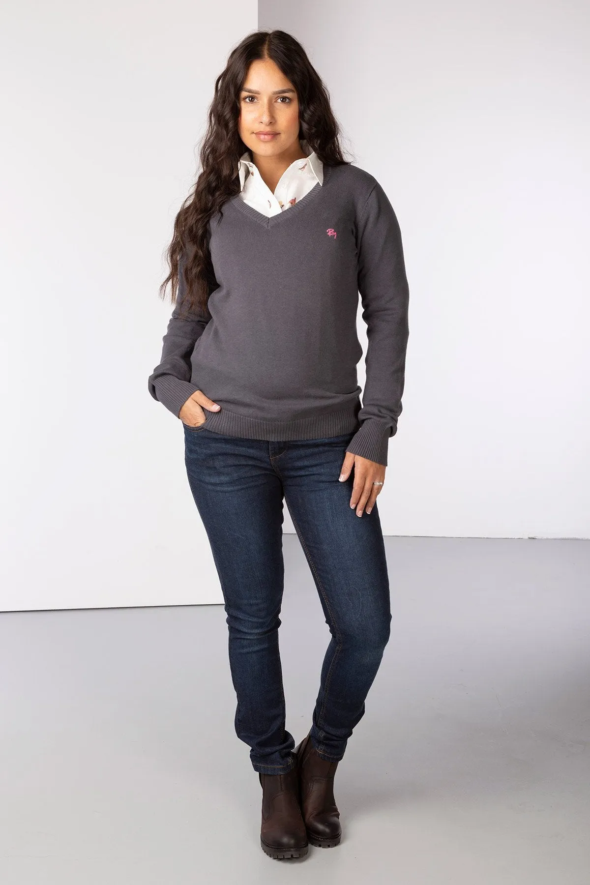 Ladies V Neck Fine Knit Jumper