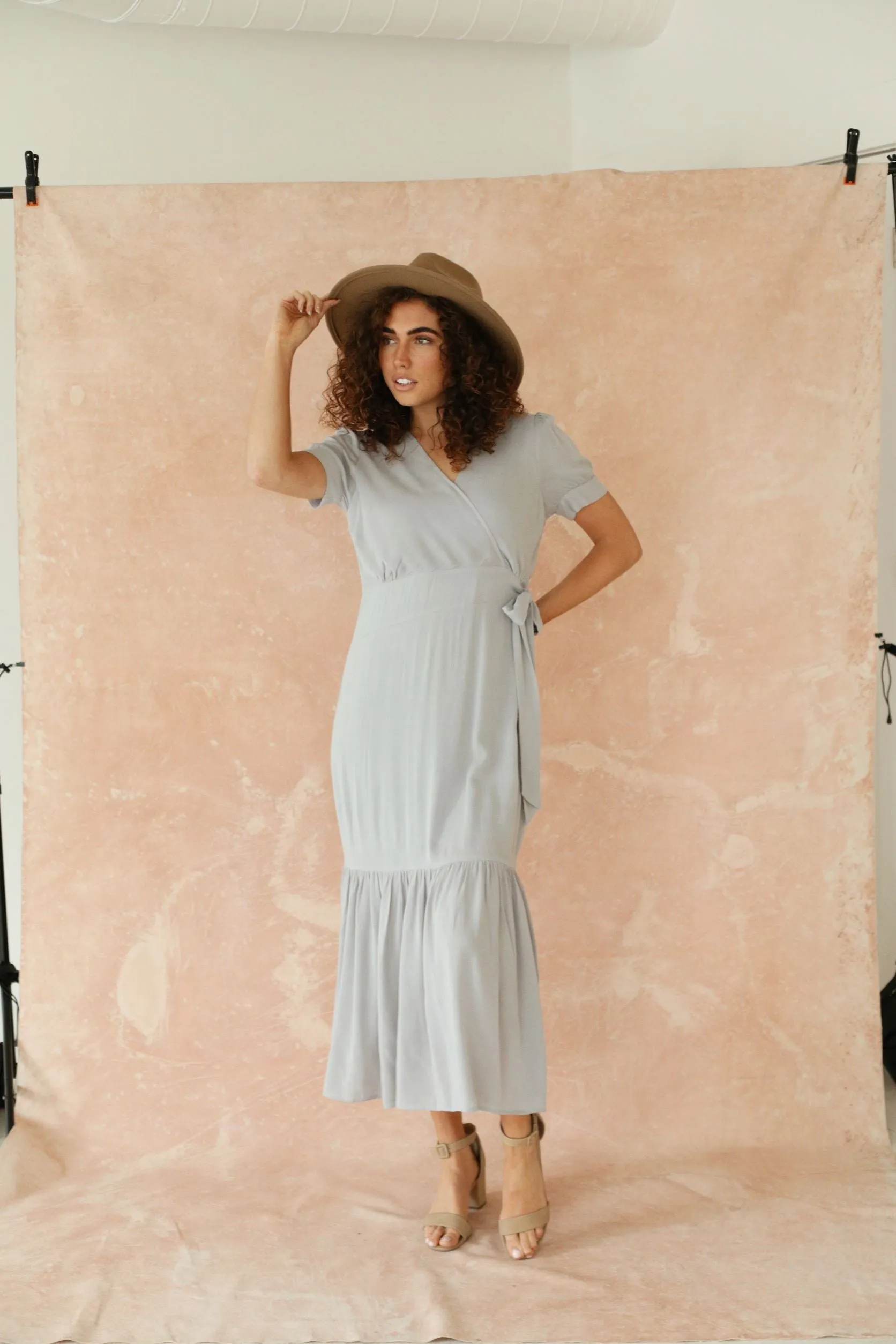 Margo Midi Dress in Pastel Blue (Extended Sizing)