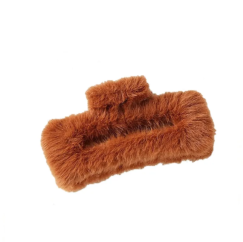 OFFE | Jumbo Fur Claw Clip