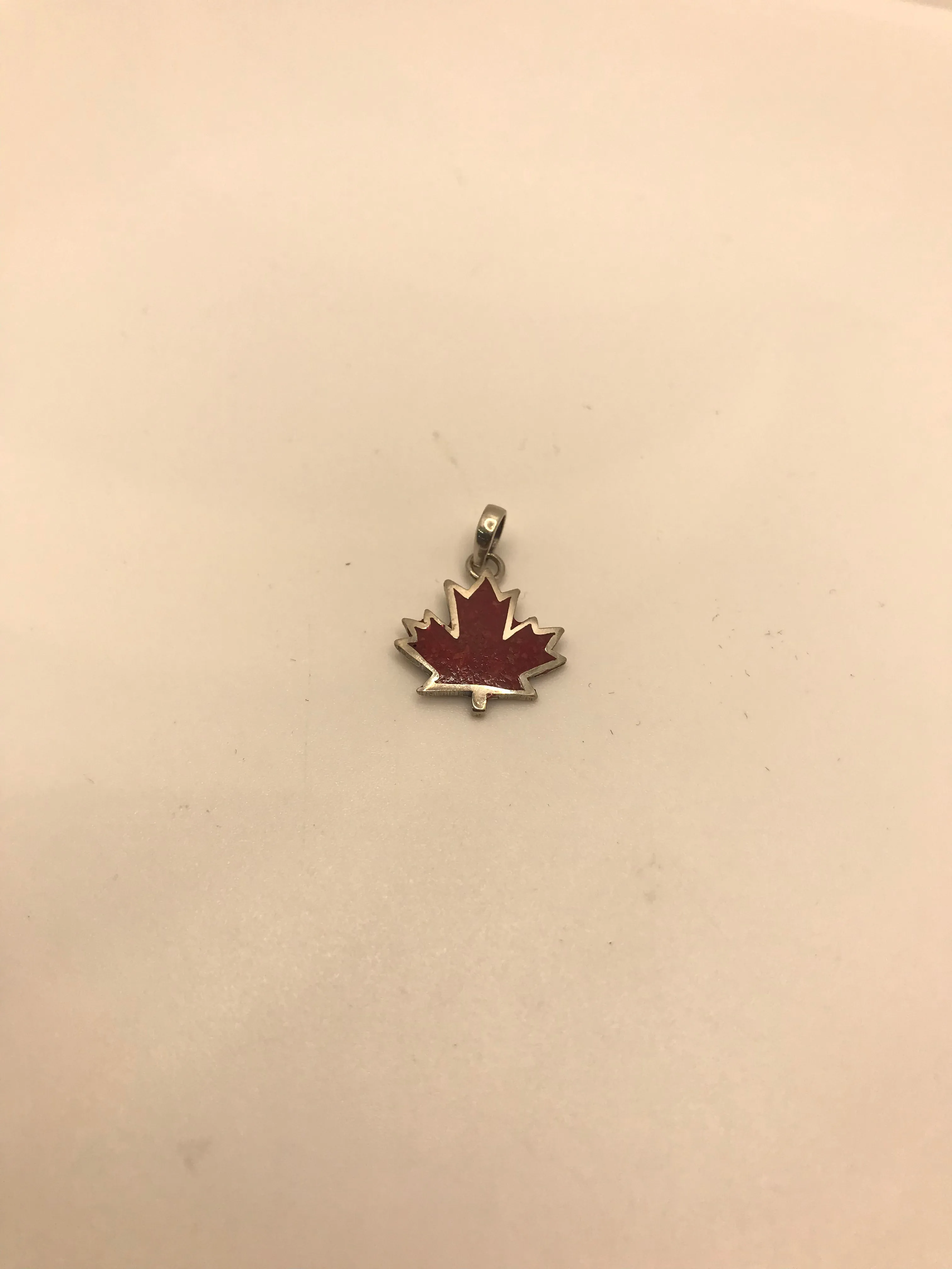 Sterling silver maple leaf pendant