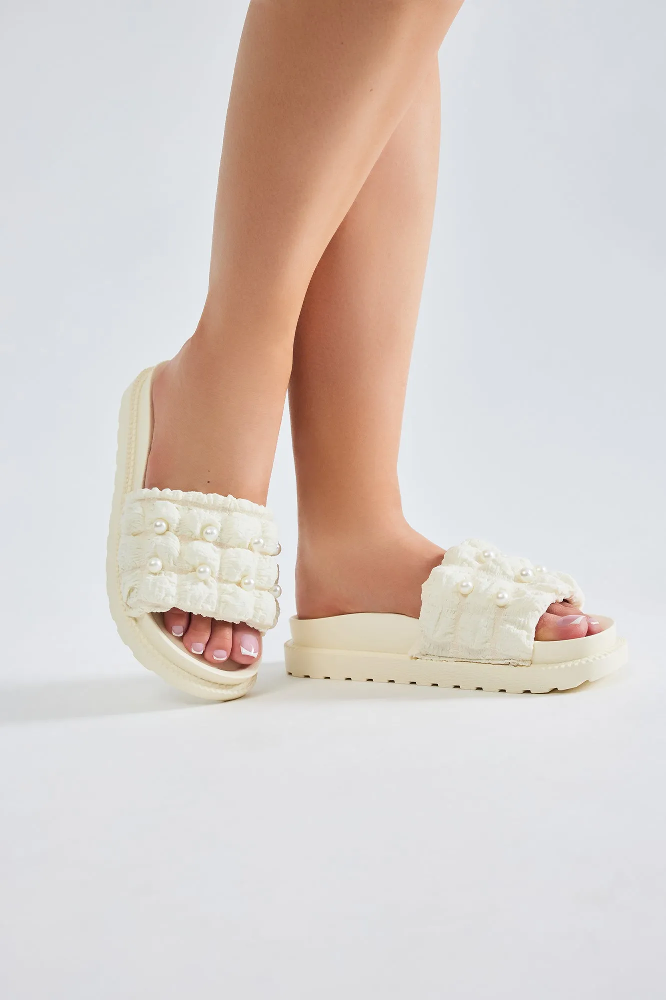 Tiana Pearl Platform Slides - White