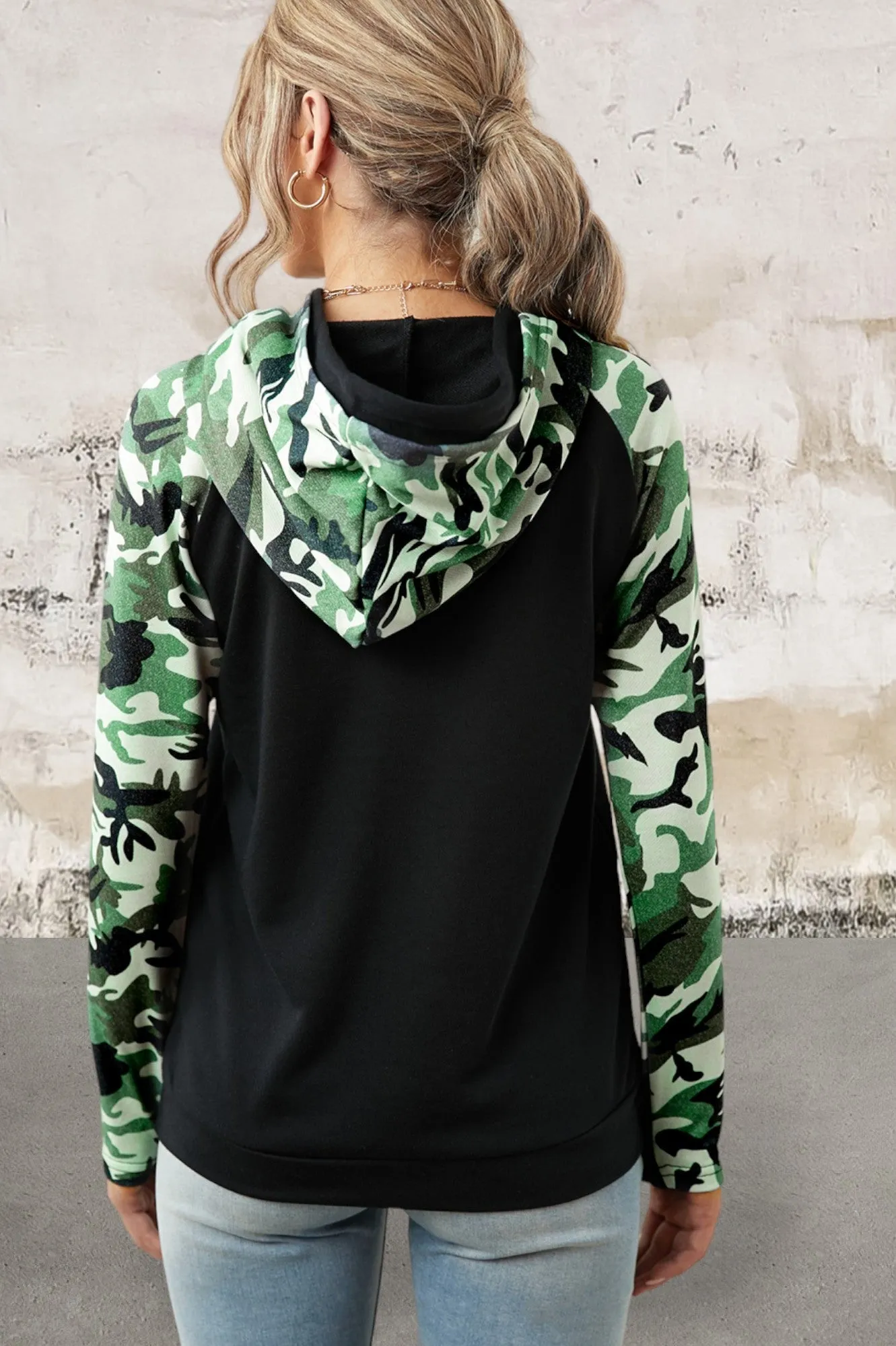 Women Camouflage Print Hoodie